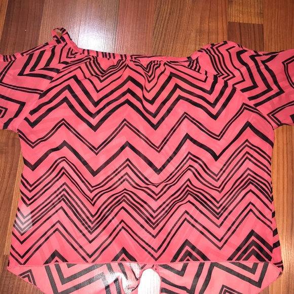 Mid drift top - Picture 3 of 3